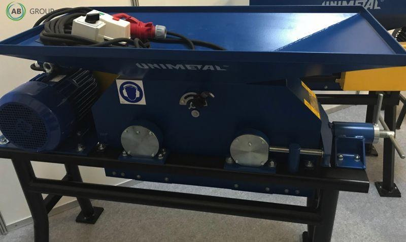 Unimetal grain crusher H-745 - Equipo poscosecha: foto 1 Unimetal grain crusher H-745 - Equipo poscosecha: foto 1