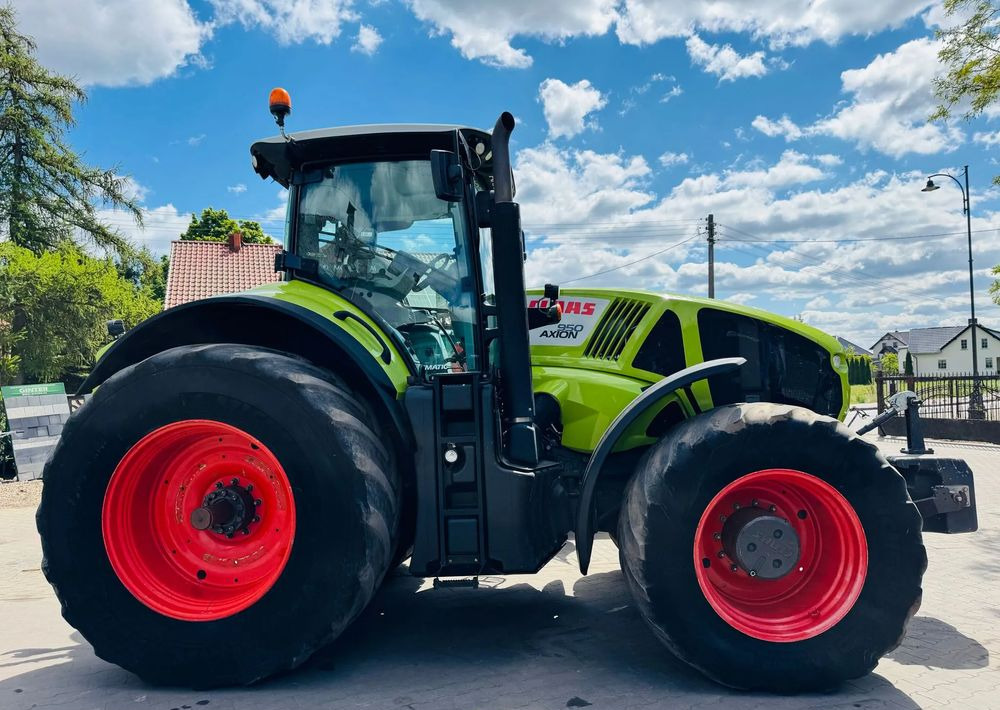 Claas Axion 950 CMATIC - Tractor: foto 2 Claas Axion 950 CMATIC - Tractor: foto 2