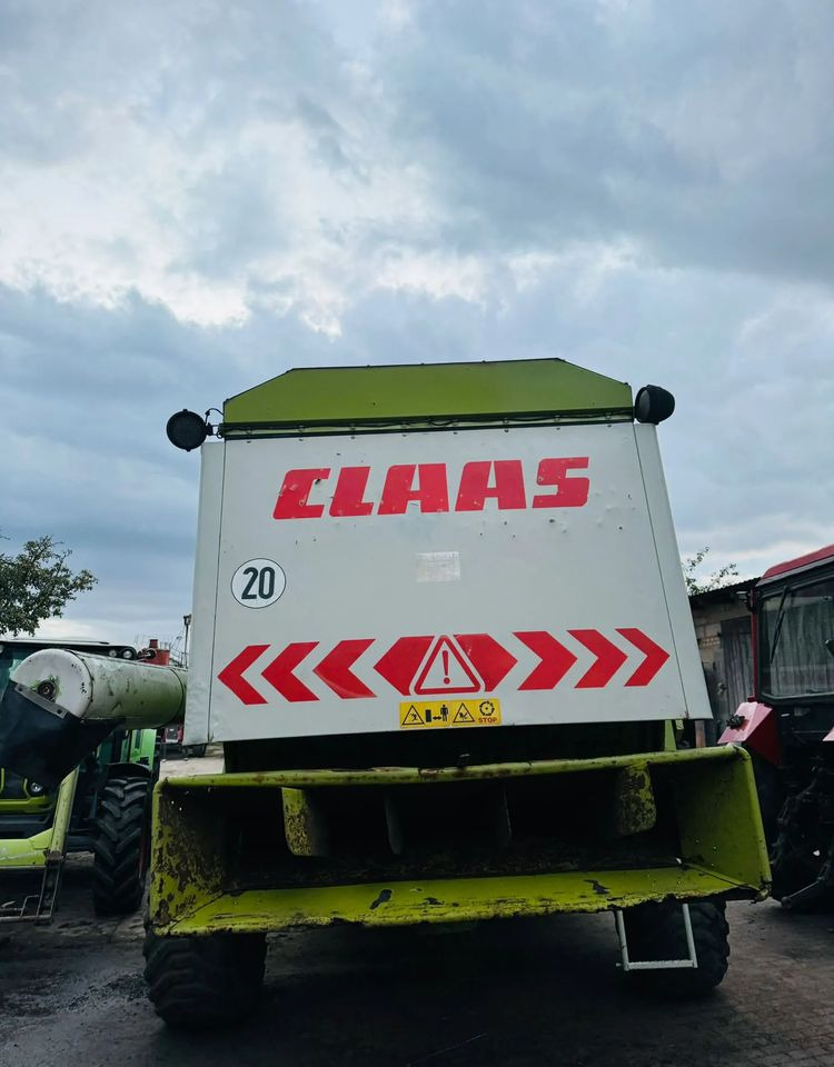 Claas MEGA 218 - Cosechadora de granos: foto 4 Claas MEGA 218 - Cosechadora de granos: foto 4