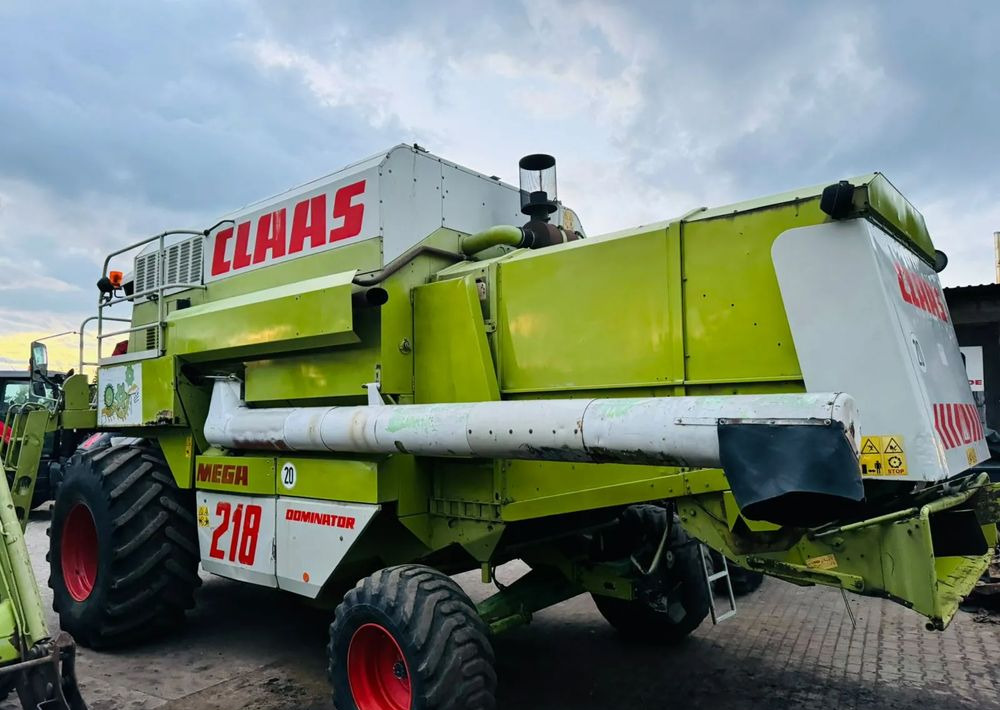 Claas MEGA 218 - Cosechadora de granos: foto 3 Claas MEGA 218 - Cosechadora de granos: foto 3