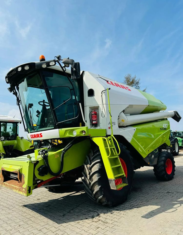 Cosechadora de granos Claas Tucano 430 APS: foto 6 Cosechadora de granos Claas Tucano 430 APS: foto 6