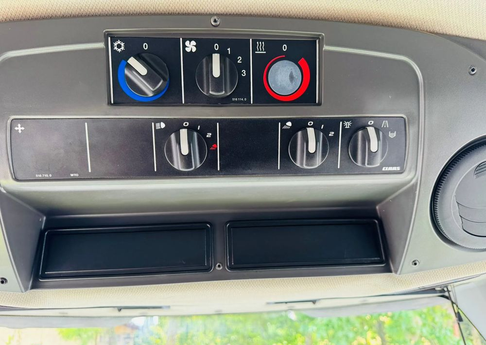 Cosechadora de granos Claas Tucano 450: foto 8