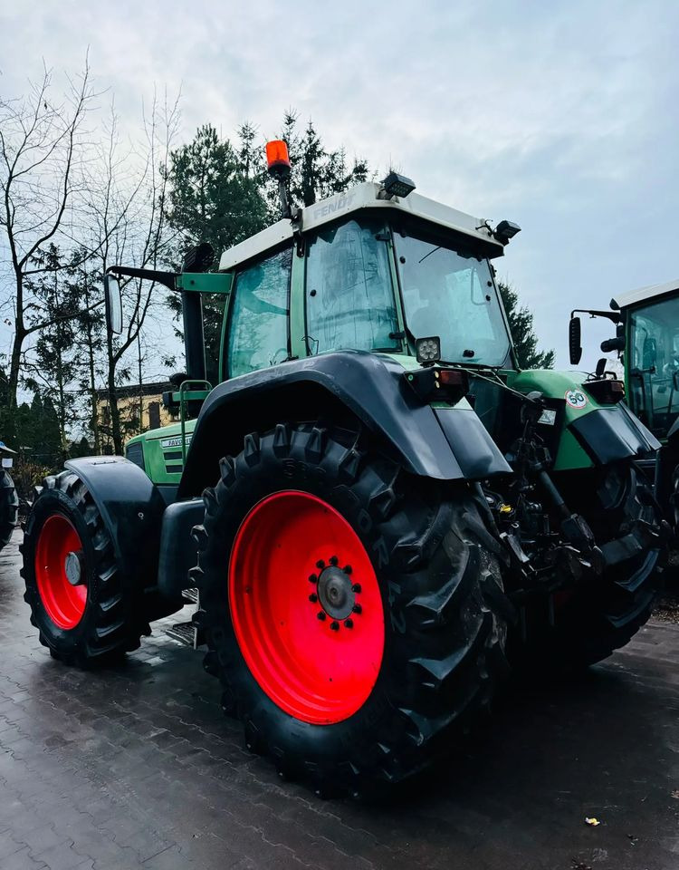 Fendt Favorit 818 - Tractor: foto 3 Fendt Favorit 818 - Tractor: foto 3