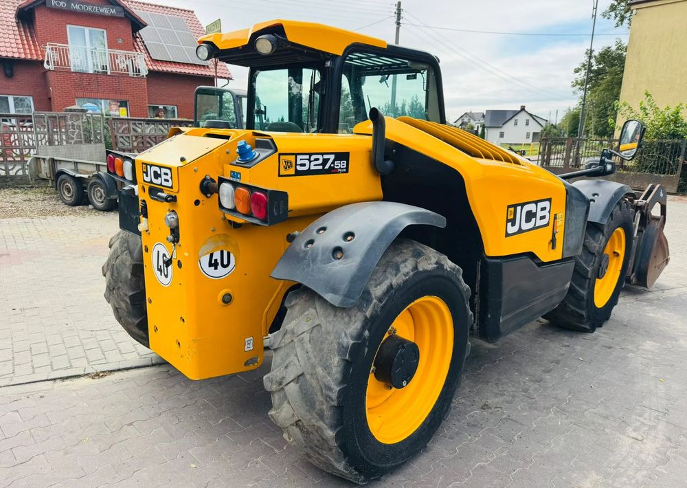 JCB 527-58 AGRI PLUS - Manipulador telescópico: foto 4 JCB 527-58 AGRI PLUS - Manipulador telescópico: foto 4