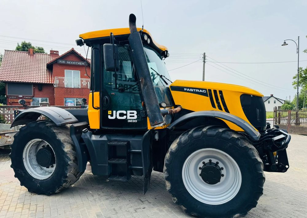 JCB FASTRAC 3230 - Tractor: foto 2 JCB FASTRAC 3230 - Tractor: foto 2
