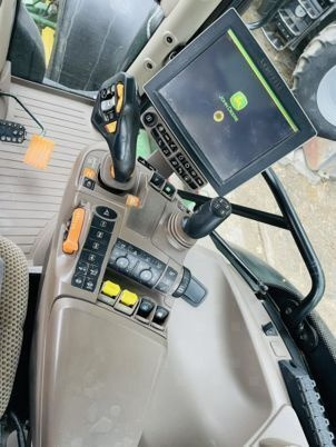 John Deere 6250R - Tractor: foto 3 John Deere 6250R - Tractor: foto 3