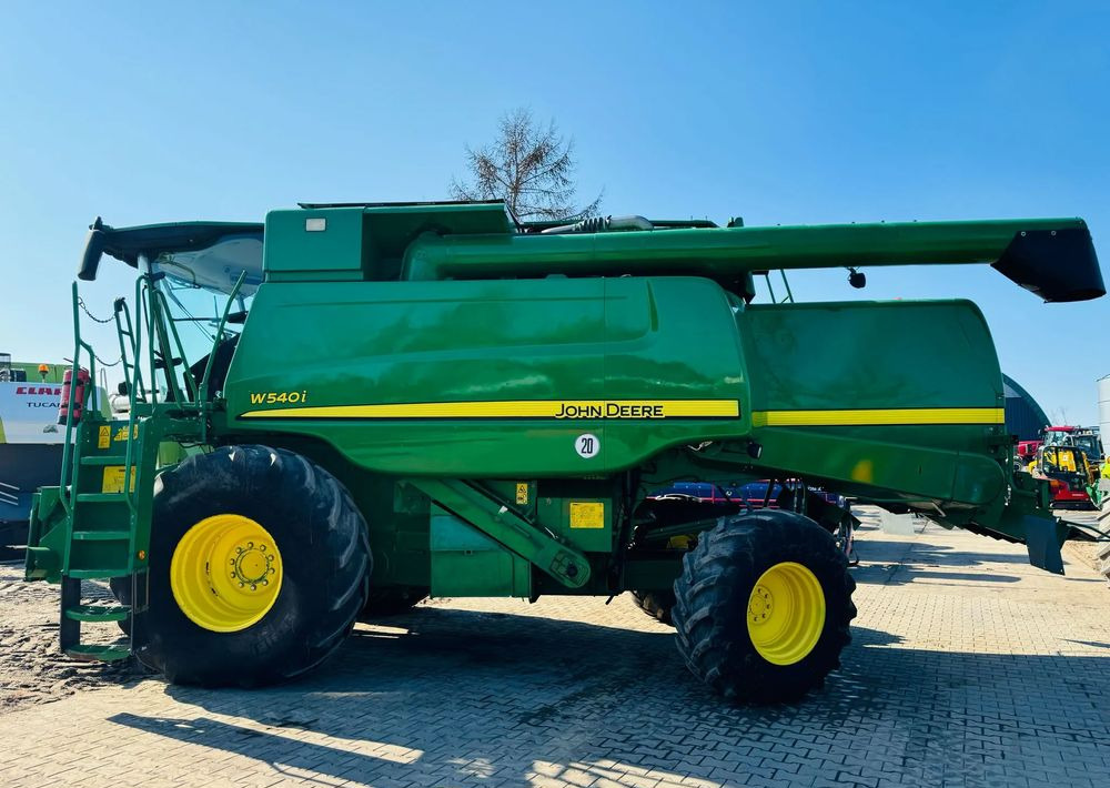 John Deere W540i - Cosechadora de granos: foto 2 John Deere W540i - Cosechadora de granos: foto 2