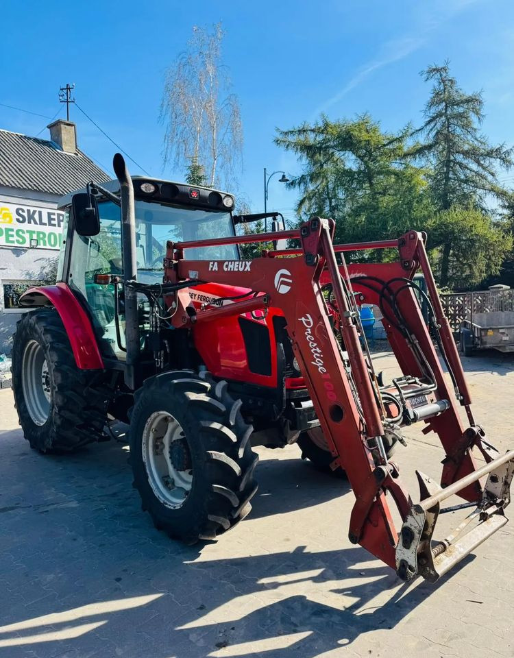 Massey Ferguson 5445 Dyna 4 - Tractor: foto 5 Massey Ferguson 5445 Dyna 4 - Tractor: foto 5