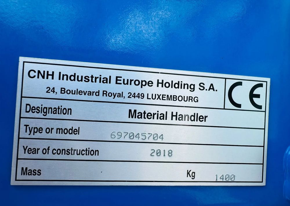 Manipulador telescópico New Holland L7.42: foto 13