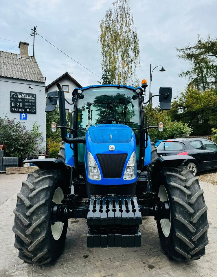 New Holland T5.100 - Tractor: foto 4 New Holland T5.100 - Tractor: foto 4
