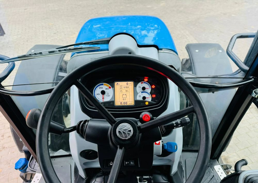 New Holland T5.100 - Tractor: foto 5 New Holland T5.100 - Tractor: foto 5