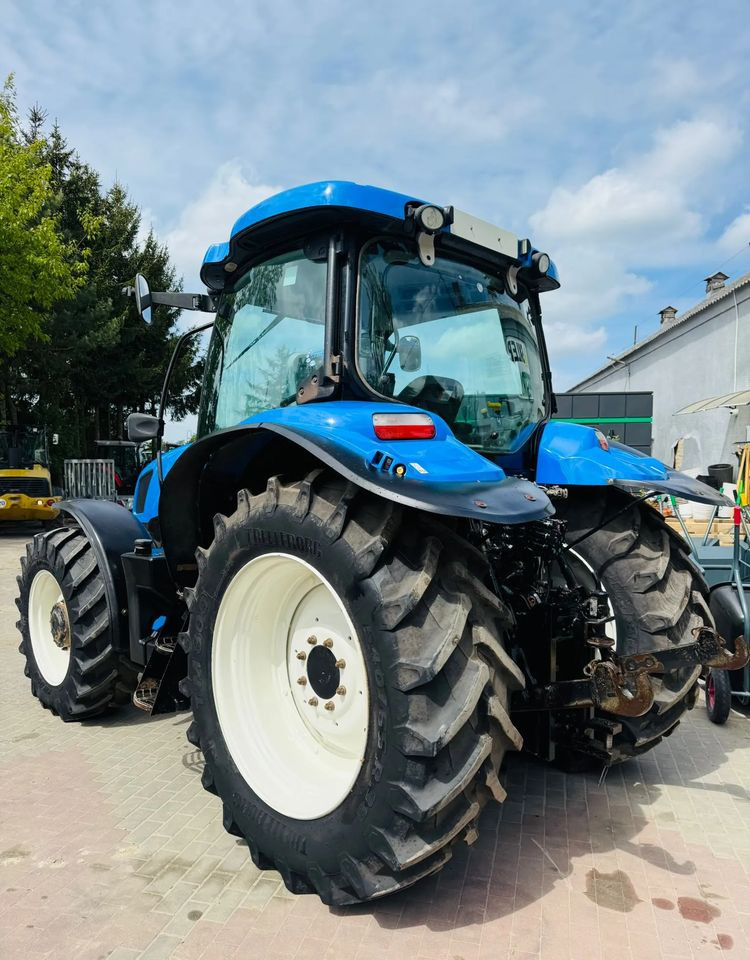 New Holland T6.175 - Tractor: foto 2 New Holland T6.175 - Tractor: foto 2