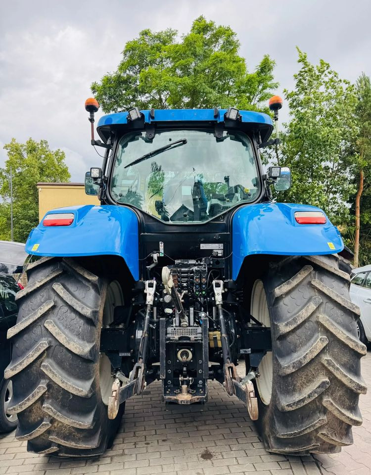 New Holland T7.210 - Tractor: foto 3 New Holland T7.210 - Tractor: foto 3