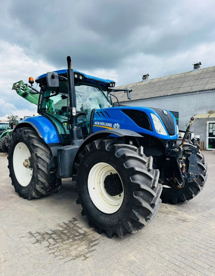 New Holland T7.230 - Tractor: foto 4 New Holland T7.230 - Tractor: foto 4