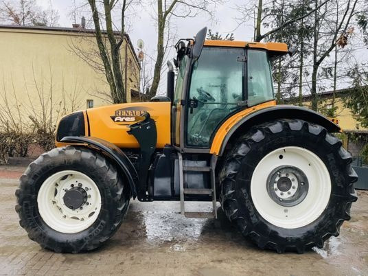 Tractor Renault ARES 826 RZ: foto 7