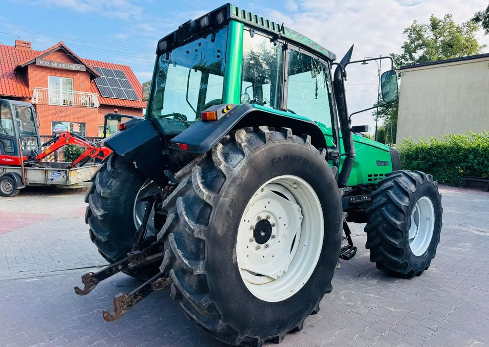 Valtra 8150 - Tractor: foto 2 Valtra 8150 - Tractor: foto 2