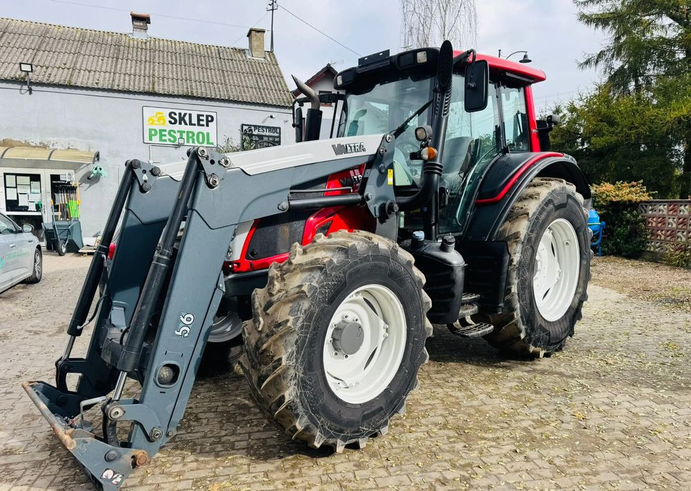 Valtra N123 HiTech - Tractor: foto 3 Valtra N123 HiTech - Tractor: foto 3