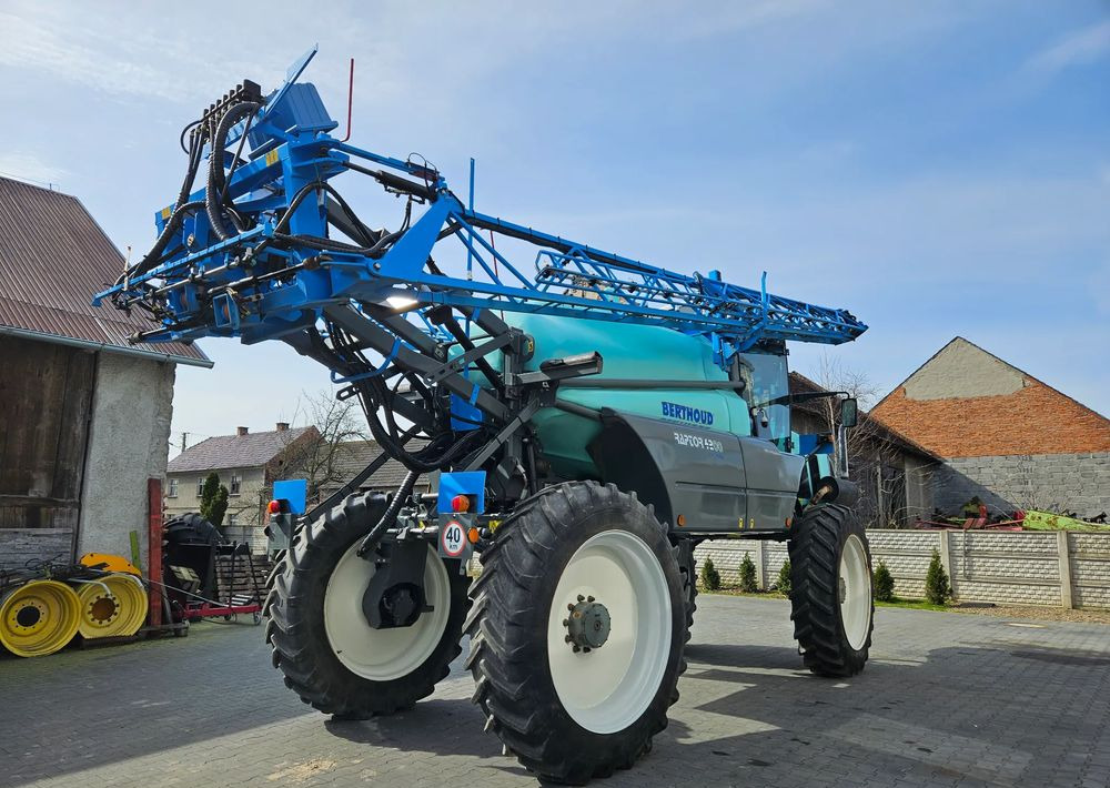 Berthoud Raptor 4200 D.P. TRONIC - Pulverizador: foto 4 Berthoud Raptor 4200 D.P. TRONIC - Pulverizador: foto 4