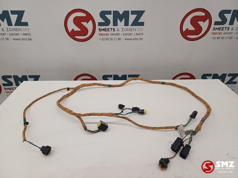 Caterpillar Wire harness Caterpillar - Cables/ Alambres para Equipo de manutención: foto 1 Caterpillar Wire harness Caterpillar - Cables/ Alambres para Equipo de manutención: foto 1