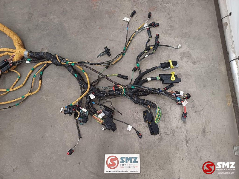 Caterpillar Wiring harness chassis Caterpillar - Cables/ Alambres para Equipo de manutención: foto 5 Caterpillar Wiring harness chassis Caterpillar - Cables/ Alambres para Equipo de manutención: foto 5