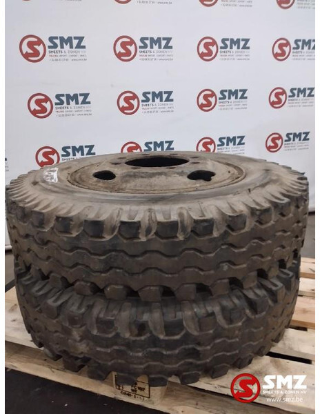 Continental Occ vrachtwagenband Continental 8.25-20 - Neumático para Camión: foto 1 Continental Occ vrachtwagenband Continental 8.25-20 - Neumático para Camión: foto 1