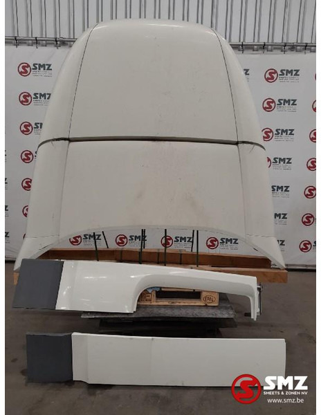 DAF Occ cabinespoilerset DAF - Aerodinámica/ Spoiler para Camión: foto 1 DAF Occ cabinespoilerset DAF - Aerodinámica/ Spoiler para Camión: foto 1