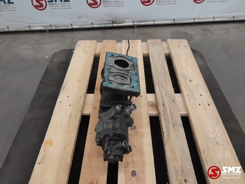 DAF Occ luchtcompressor + sturrbekrachtigingspomp DAF - Motor y piezas para Camión: foto 3 DAF Occ luchtcompressor + sturrbekrachtigingspomp DAF - Motor y piezas para Camión: foto 3