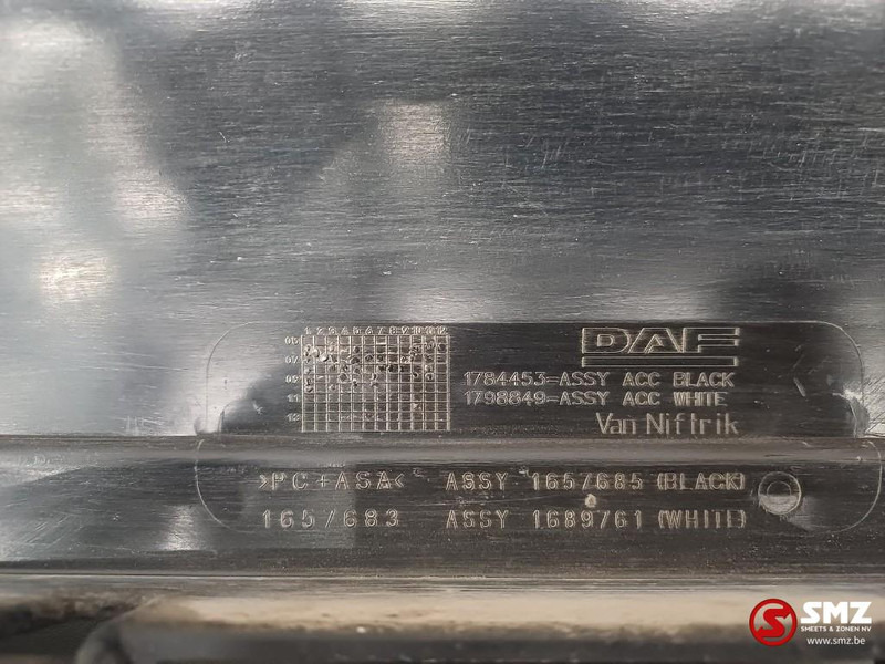 DAF Occ radiatorgrille DAF - Parrilla para Camión: foto 3 DAF Occ radiatorgrille DAF - Parrilla para Camión: foto 3