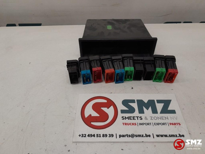 DAF Occ set schakelaars DAF - Sistema eléctrico para Camión: foto 2 DAF Occ set schakelaars DAF - Sistema eléctrico para Camión: foto 2