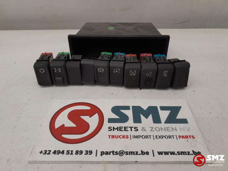 DAF Occ set schakelaars DAF - Sistema eléctrico para Camión: foto 1 DAF Occ set schakelaars DAF - Sistema eléctrico para Camión: foto 1