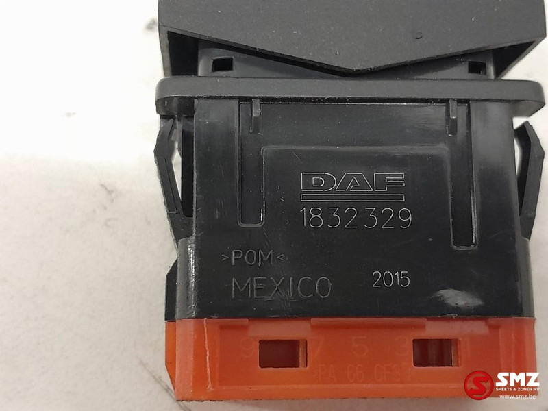 DAF Occ set schakelaars DAF - Sistema eléctrico para Camión: foto 4 DAF Occ set schakelaars DAF - Sistema eléctrico para Camión: foto 4