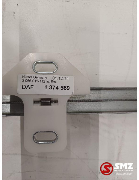 DAF Raambediening rechts daf - Puerta y piezas para Camión: foto 3 DAF Raambediening rechts daf - Puerta y piezas para Camión: foto 3