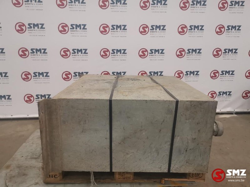 Diversen Occ Hydraulische tank 500l - Depósito hidráulico para Camión: foto 3 Diversen Occ Hydraulische tank 500l - Depósito hidráulico para Camión: foto 3