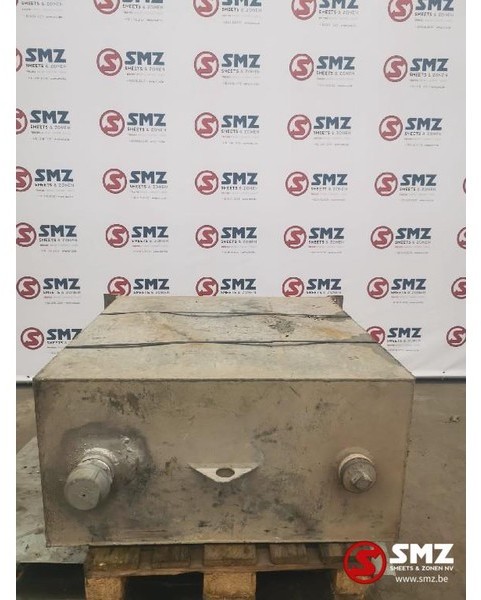 Diversen Occ Hydraulische tank 500l - Depósito hidráulico para Camión: foto 2 Diversen Occ Hydraulische tank 500l - Depósito hidráulico para Camión: foto 2