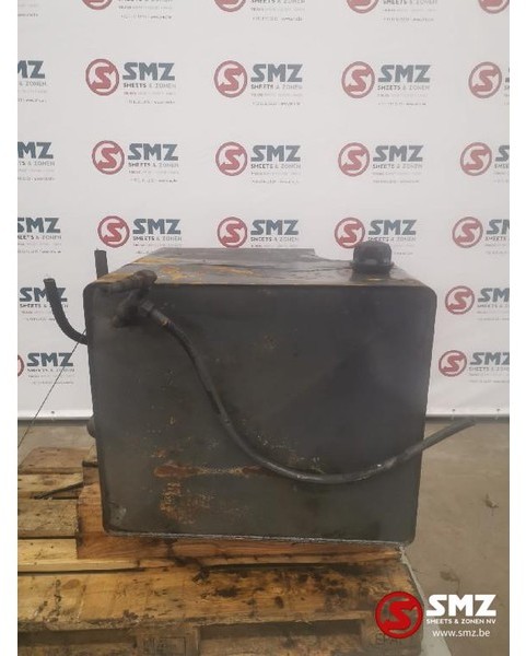 Diversen Occ Hydraulische tank met ventilator - Depósito hidráulico para Camión: foto 5 Diversen Occ Hydraulische tank met ventilator - Depósito hidráulico para Camión: foto 5
