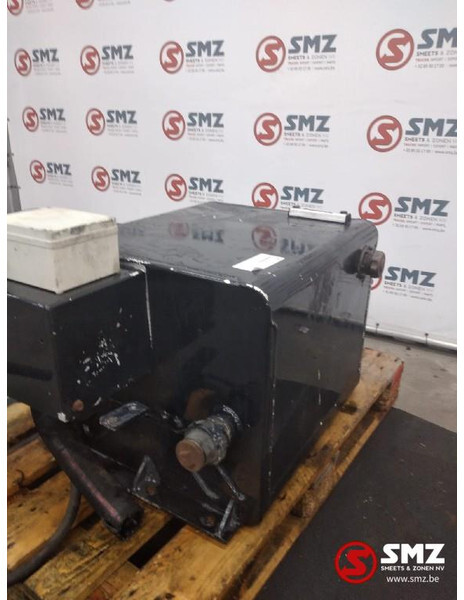 Diversen Occ hydrauliektank 150L 60cmx50cmx50cm - Depósito hidráulico para Camión: foto 2 Diversen Occ hydrauliektank 150L 60cmx50cmx50cm - Depósito hidráulico para Camión: foto 2
