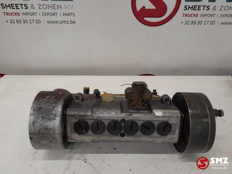 Fiat Occ brandstofinjectiepomp PE6BV95E412L4511Fiat - Bomba de combustible para Camión: foto 2 Fiat Occ brandstofinjectiepomp PE6BV95E412L4511Fiat - Bomba de combustible para Camión: foto 2