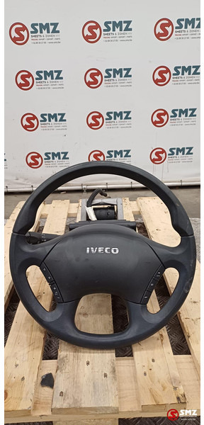 Iveco Occ stuurwiel + stuurkolom + stuurkolomschakelaars - Dirección para Camión: foto 1 Iveco Occ stuurwiel + stuurkolom + stuurkolomschakelaars - Dirección para Camión: foto 1