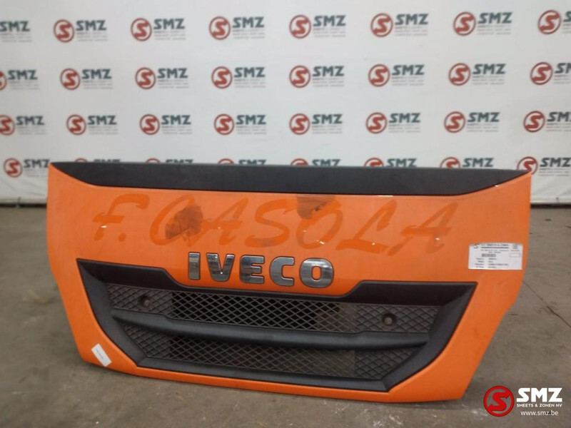 Iveco Occ voorpaneel grille Iveco - Parrilla para Camión: foto 1 Iveco Occ voorpaneel grille Iveco - Parrilla para Camión: foto 1