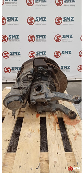 Iveco Occ wielnaaf + remklauw rechts meeloopas Iveco - Dirección para Camión: foto 3 Iveco Occ wielnaaf + remklauw rechts meeloopas Iveco - Dirección para Camión: foto 3