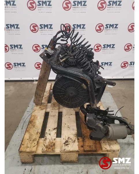 MAN Occ Cabine ophanging achter MAN TGX - Suspensión de cabina para Camión: foto 4 MAN Occ Cabine ophanging achter MAN TGX - Suspensión de cabina para Camión: foto 4