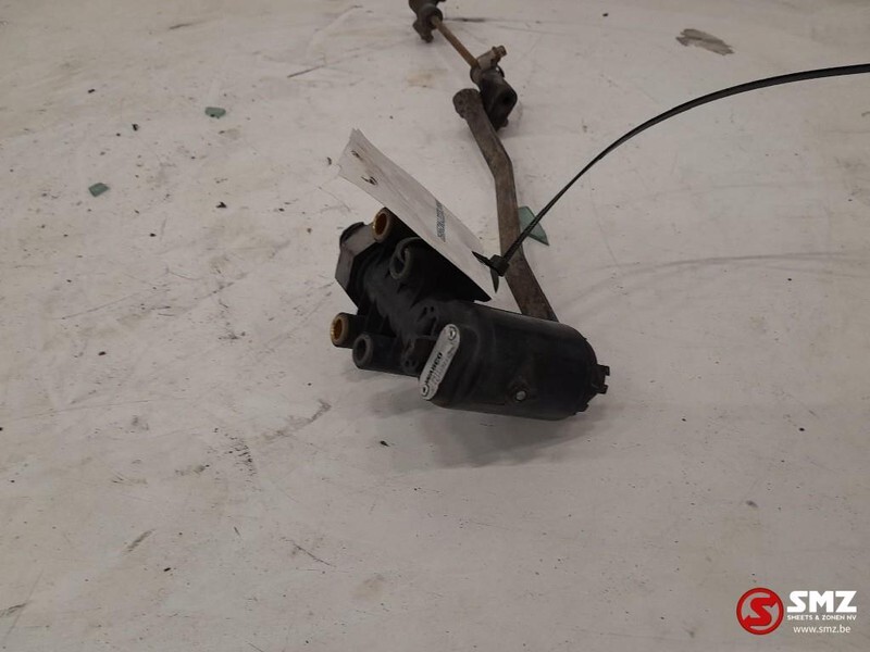 MAN Occ ECAS hoogtesensor luchtvering MAN F2000 441050 - Unidad de control para Camión: foto 2 MAN Occ ECAS hoogtesensor luchtvering MAN F2000 441050 - Unidad de control para Camión: foto 2