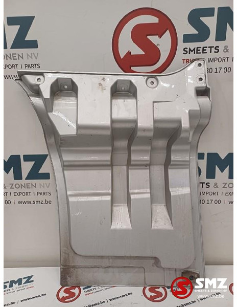 MAN Occ deurverlenging links MAN - Puerta y piezas para Camión: foto 2 MAN Occ deurverlenging links MAN - Puerta y piezas para Camión: foto 2