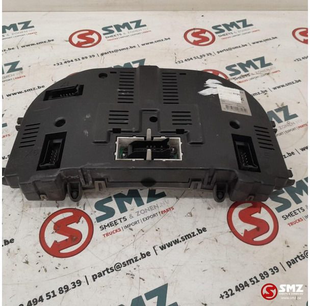 MAN Occ instrumentenpaneel MAN - Salpicadero para Camión: foto 3 MAN Occ instrumentenpaneel MAN - Salpicadero para Camión: foto 3