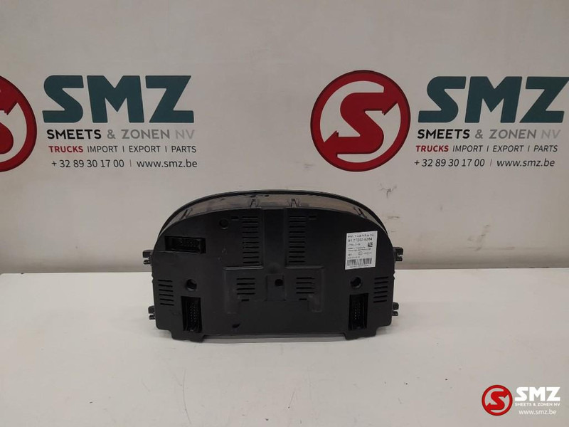 MAN Occ instrumentenpaneel MAN - Salpicadero para Camión: foto 2 MAN Occ instrumentenpaneel MAN - Salpicadero para Camión: foto 2