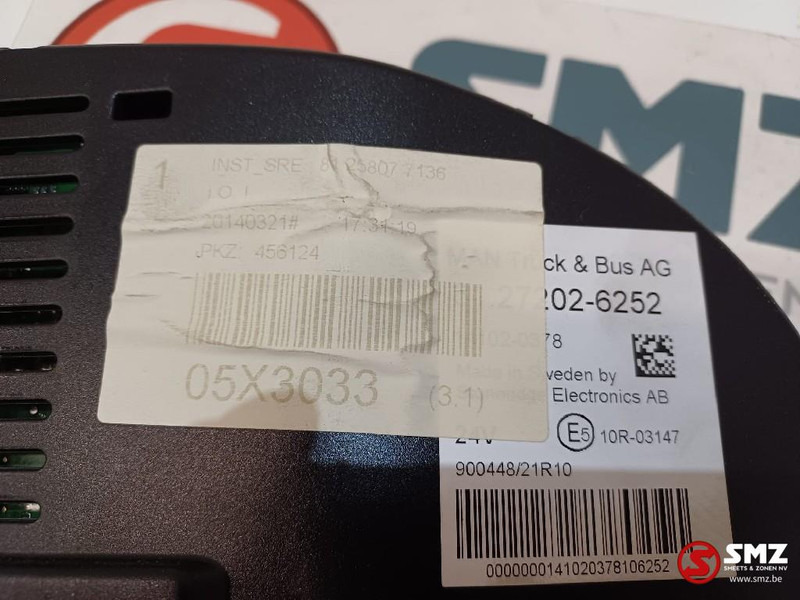 MAN Occ instrumentenpaneel MAN - Salpicadero para Camión: foto 3 MAN Occ instrumentenpaneel MAN - Salpicadero para Camión: foto 3