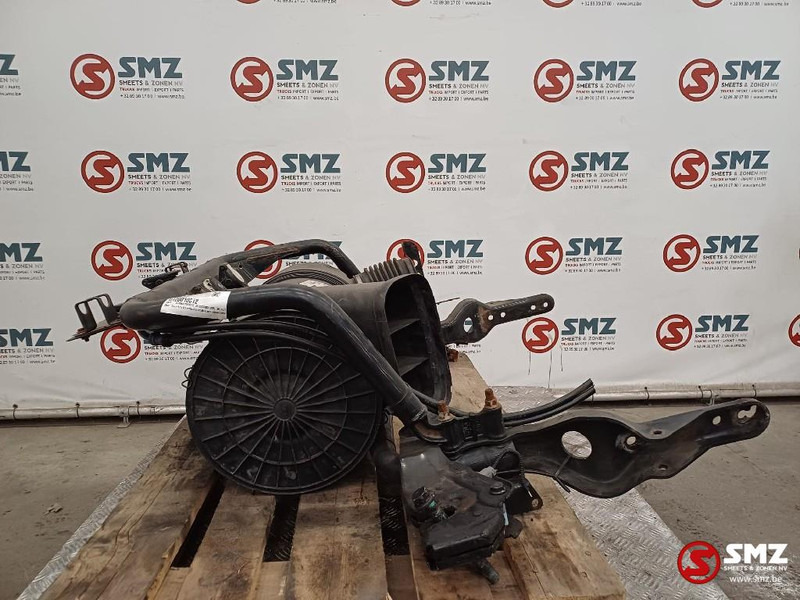 MAN Occ luchtfilterhuis+bevestigingen MAN TGX - Dirección para Camión: foto 3 MAN Occ luchtfilterhuis+bevestigingen MAN TGX - Dirección para Camión: foto 3