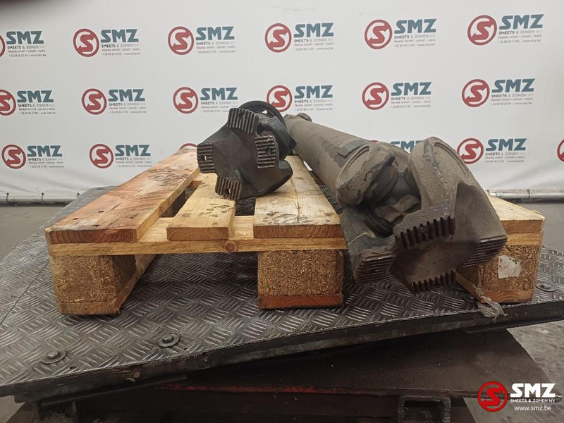 MAN Occ set cardanassen MAN - Palier para Camión: foto 3 MAN Occ set cardanassen MAN - Palier para Camión: foto 3