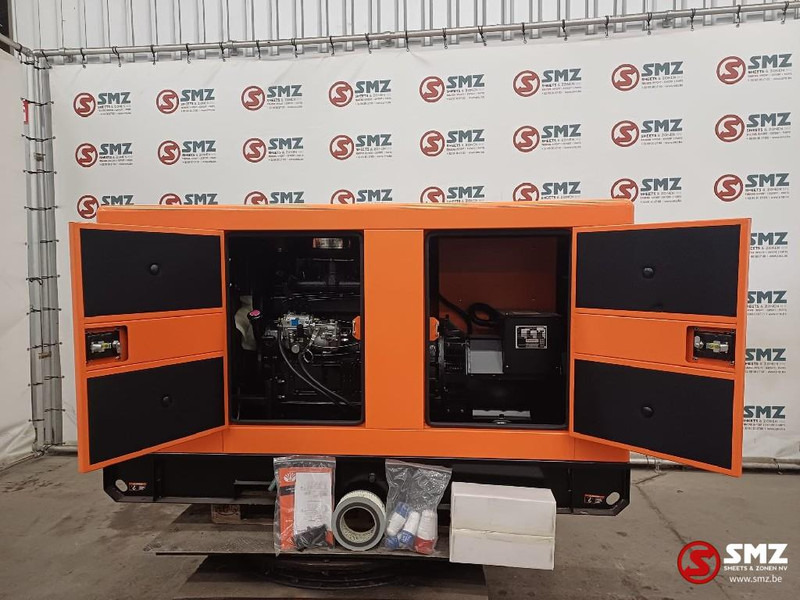 Daewoo Occ stroomgroep DAGFS-25 25KVA Daewoo - Maquinaria de construcción: foto 3 Daewoo Occ stroomgroep DAGFS-25 25KVA Daewoo - Maquinaria de construcción: foto 3
