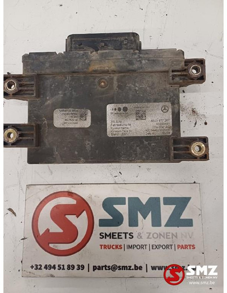 Mercedes-Benz Occ ECU achteras regeleenheid Mercedes - Unidad de control para Camión: foto 1 Mercedes-Benz Occ ECU achteras regeleenheid Mercedes - Unidad de control para Camión: foto 1